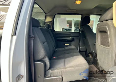 2013 Chevrolet Silverado K1500 Lt z USA, uszkodzony, nr VIN 3GCPKSE74DG250241